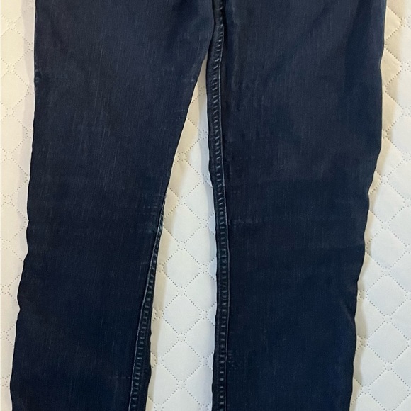 Hollister Ladies Jeans - Picture 6 of 7